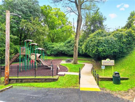 1112 Pennsbury Boulevard Pennsbury PA 15205