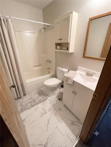 71 Meanor Street Imperial PA 15126