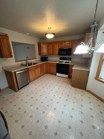 124 S Butler Street Saxonburg Boro PA 16056