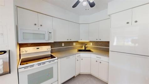 2120 Greentree Road Scott Township PA 15220