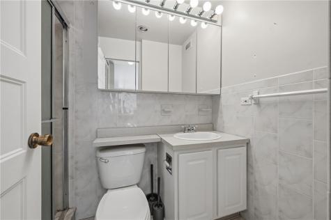 112 Washington Place Downtown Pgh PA 15219