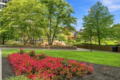 112 Washington Place Downtown Pgh PA 15219