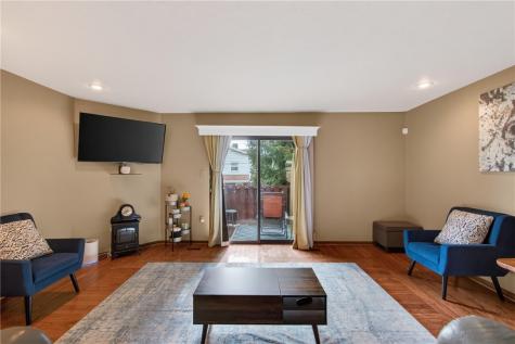 104 Longfellow Court Swissvale PA 15218