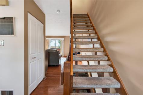 104 Longfellow Court Swissvale PA 15218