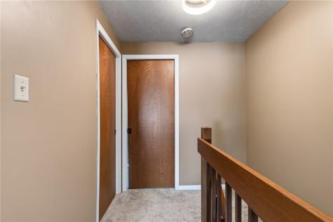 104 Longfellow Court Swissvale PA 15218