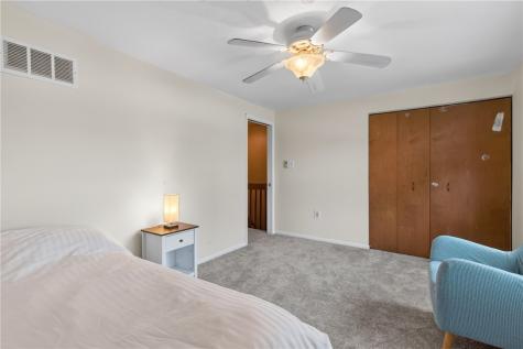 104 Longfellow Court Swissvale PA 15218