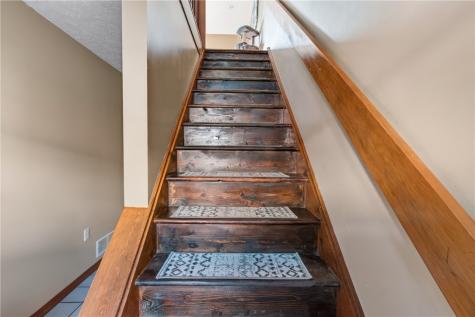 104 Longfellow Court Swissvale PA 15218
