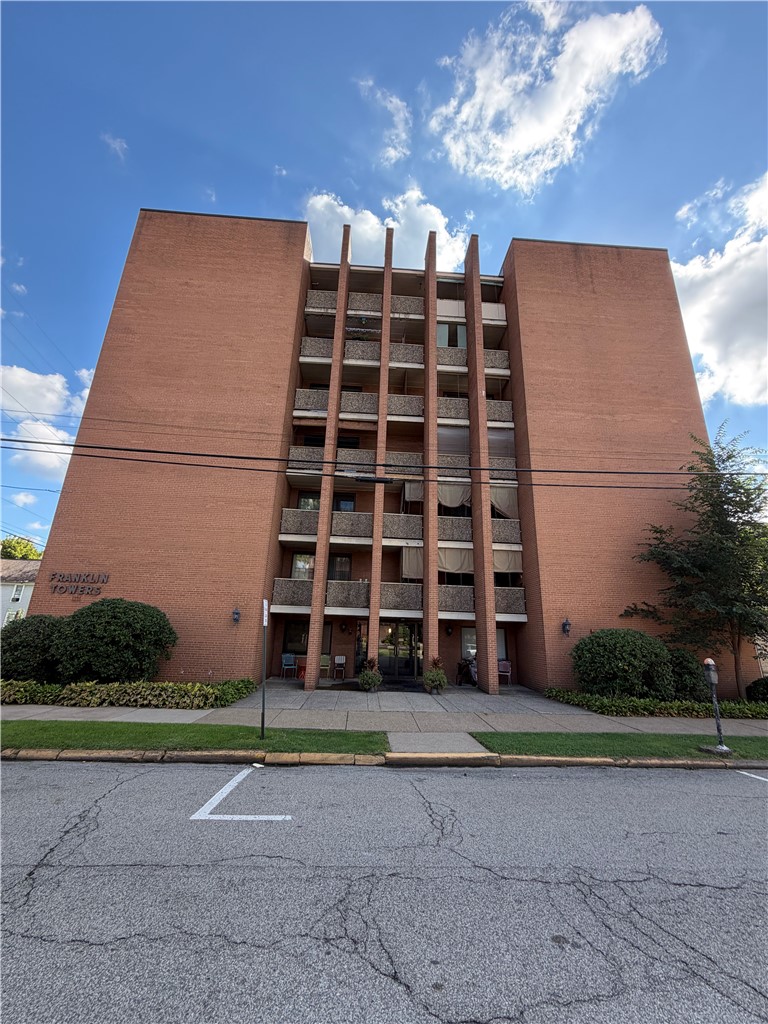 1326 6th Avenue Beaver Falls PA 15010