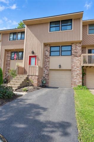 3105 Laurel Ridge Circle Bridgeville PA 15017