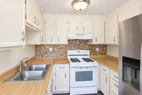3105 Laurel Ridge Circle Bridgeville PA 15017