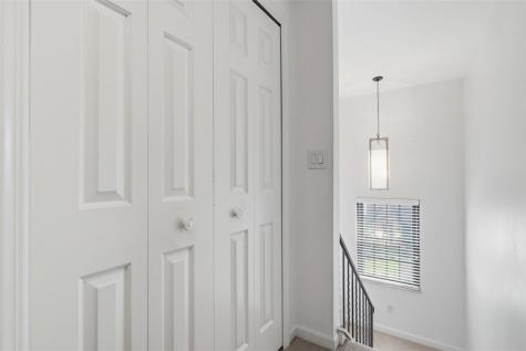 642 Woodcrest Drive Robinson Township PA 15205