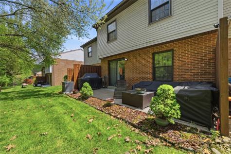 642 Woodcrest Drive Robinson Township PA 15205