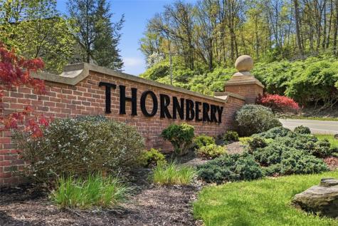 642 Woodcrest Drive Robinson Township PA 15205
