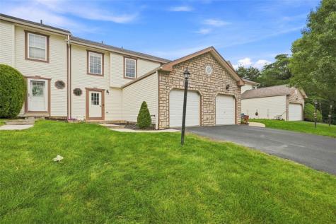 203 Pine Valley Drive Imperial PA 15126