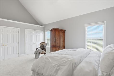 2372 Hilltop Road Collier Township PA 15142