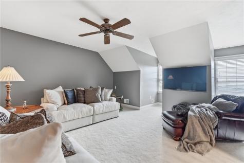 2372 Hilltop Road Collier Township PA 15142
