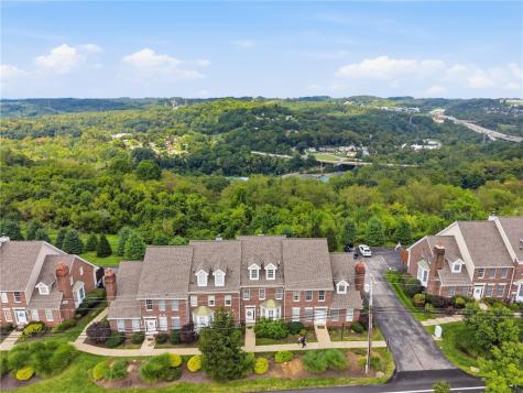 2372 Hilltop Road Collier Township PA 15142