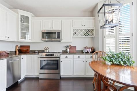 2372 Hilltop Road Collier Township PA 15142