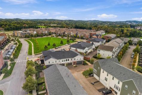 301 Tillary Lane Cranberry Township PA 16066