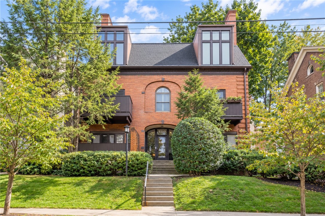 5922 Howe Street Shadyside PA 15232