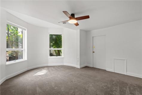 5922 Howe Street Shadyside PA 15232