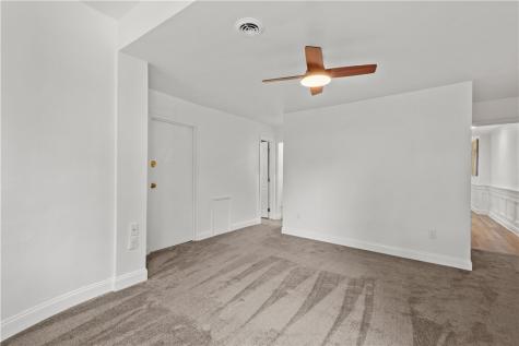 5922 Howe Street Shadyside PA 15232