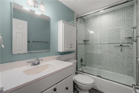 5922 Howe Street Shadyside PA 15232
