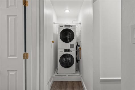 5922 Howe Street Shadyside PA 15232
