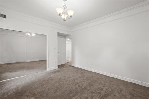 5922 Howe Street Shadyside PA 15232