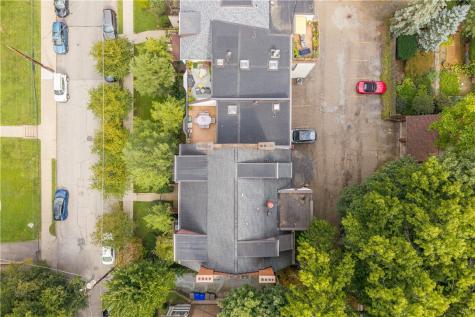5922 Howe Street Shadyside PA 15232