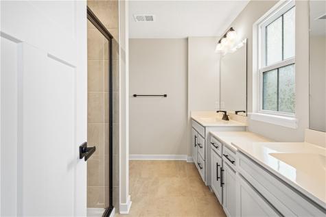 120 Crown Street Kennedy Township PA 15136