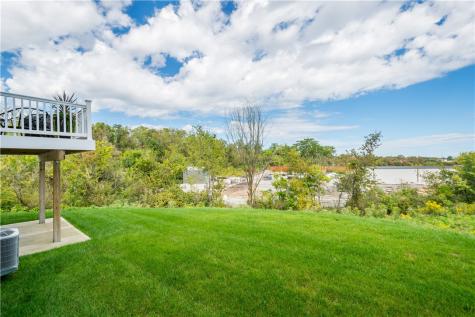 120 Crown Street Kennedy Township PA 15136