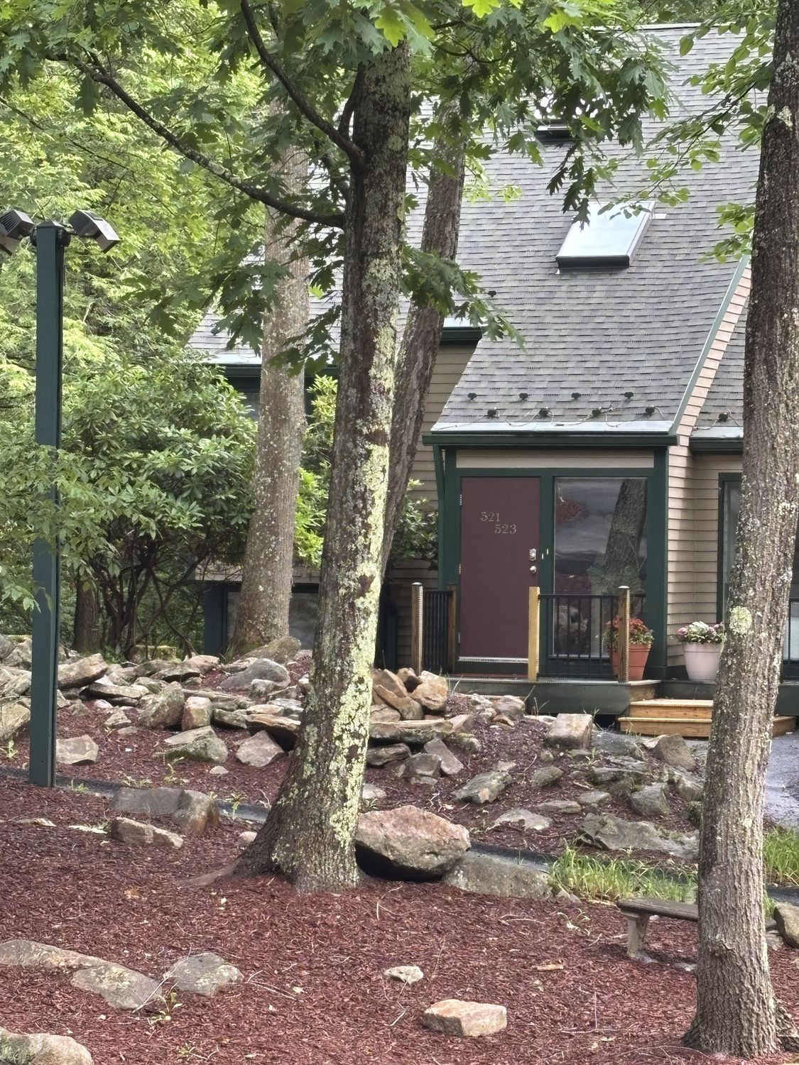 523 Laurel Pond Farmington PA 15437