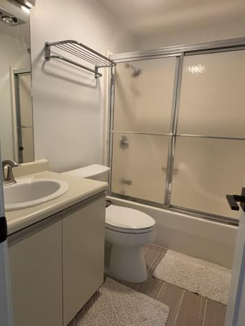 523 Laurel Pond Farmington PA 15437