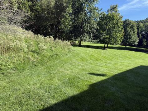 710 Bush Drive Adams Township PA 16046