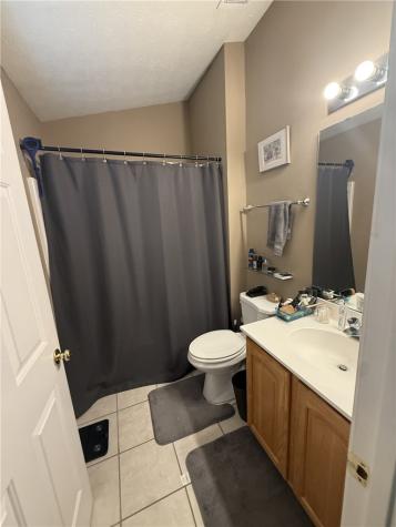 710 Bush Drive Adams Township PA 16046
