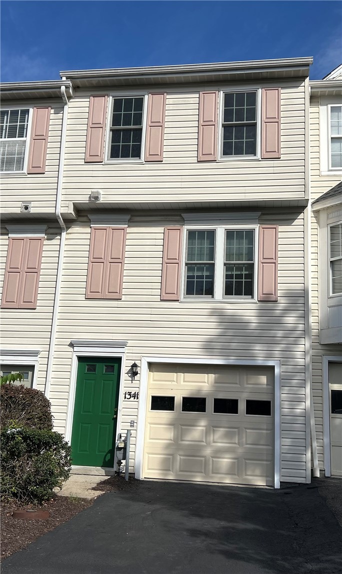 1341 Meadowbrook Drive North Strabane PA 15317