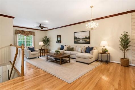 107 Boxwood Court Peters Township PA 15317