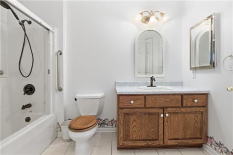 107 Boxwood Court Peters Township PA 15317