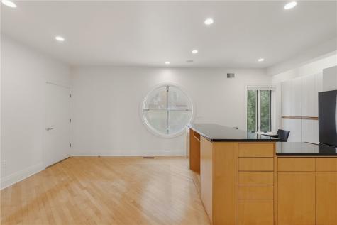 207 N Woodland Road Shadyside PA 15232