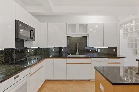 207 N Woodland Road Shadyside PA 15232