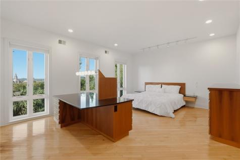 207 N Woodland Road Shadyside PA 15232