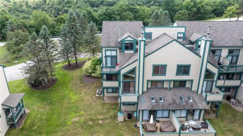 8036 Meadowridge Drive Seven Springs Resort PA 15622