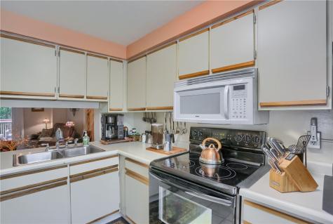 29 Meanor Street Findlay Township PA 15126