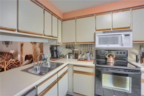 29 Meanor Street Findlay Township PA 15126