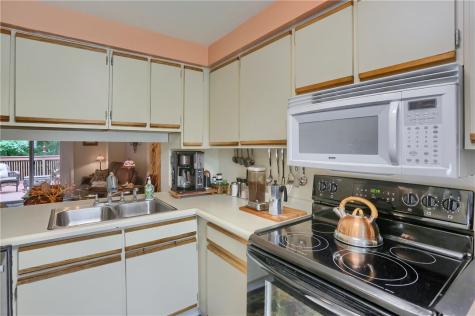 29 Meanor Street Findlay Township PA 15126