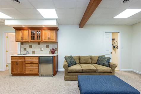 319 Overview Circle South Greensburg Boro PA 15601