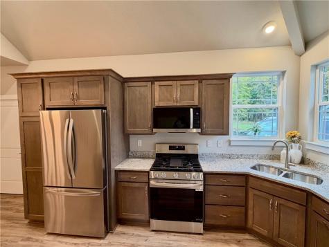 134 Independence Drive Jefferson Township PA 16023