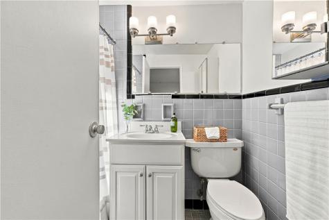 4625 Fifth Avenue Oakland PA 15213