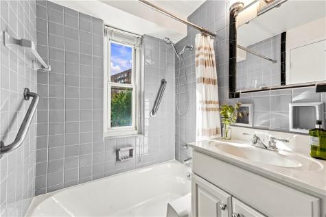 4625 Fifth Avenue Oakland PA 15213